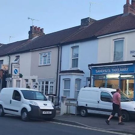 Priestfield House Medway Bed & Breakfast Gillingham  Luaran gambar